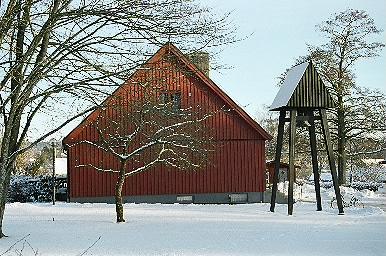 Aspenäs kyrka sedd från NV.
