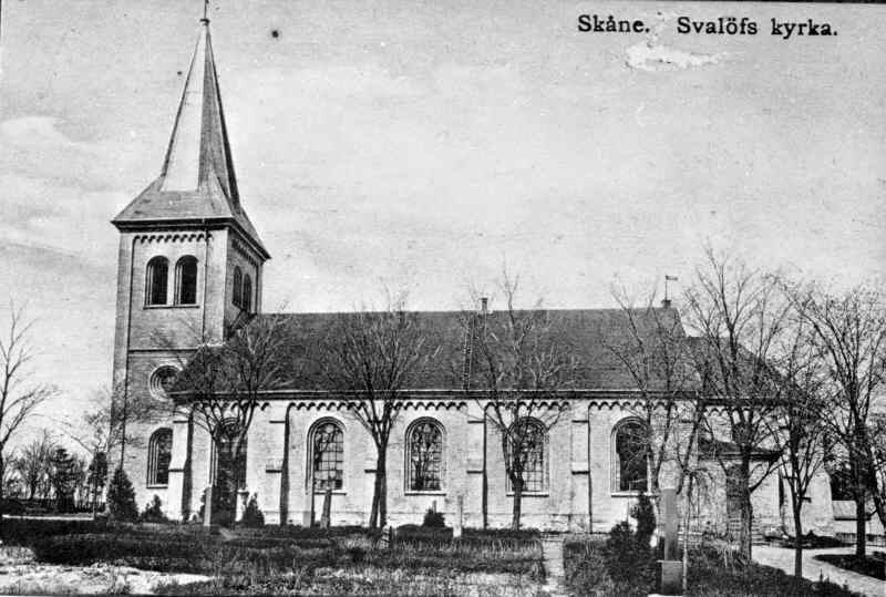 Svalövs kyrka från söder




