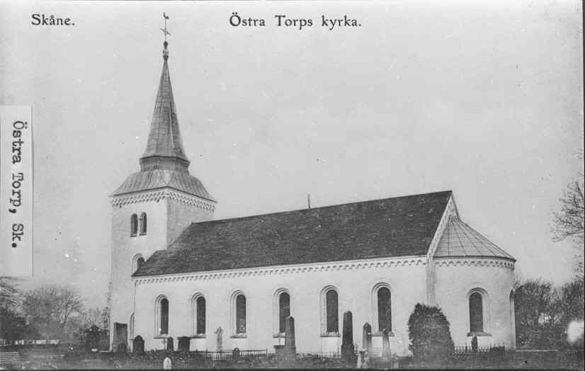 Östra Torps kyrka från söder	
