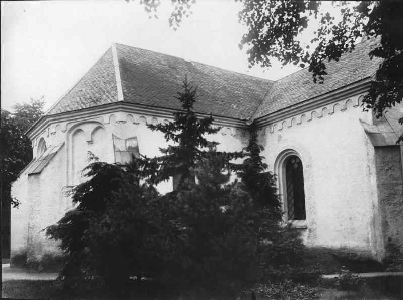 Ängelholms kyrka från nordöst