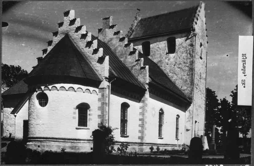 Hjärsås kyrka från sydöst