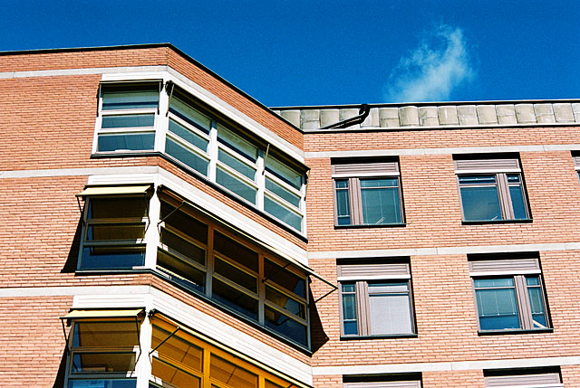 Oxen Större 21, hus 1, foto från sydväst, Mäster Samuelsgatan