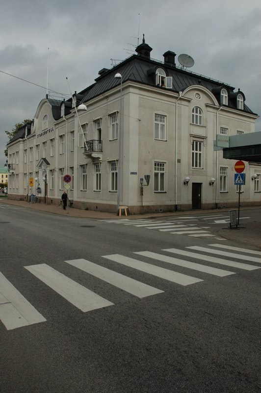 Åmåls Stadshotell, huvudfasaden mot Kungsgatan och gavel mot Norra Långgatan.