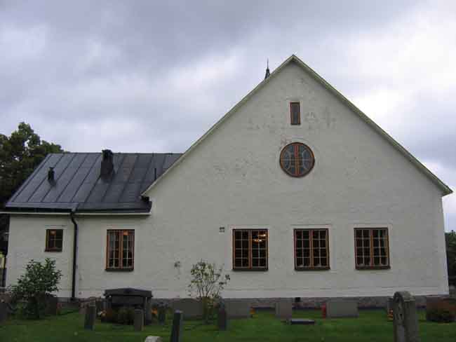 Mullhyttans kyrka, västra fasdaden