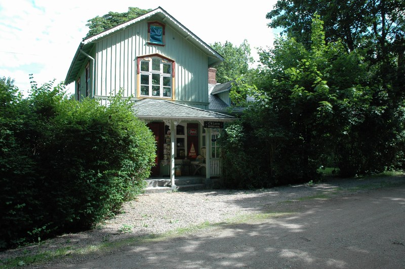 Västra Bodane lanthandel, veranda mot SV.