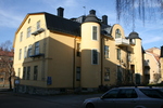 Bostadshuset längs Rådhusgatan, sett från gården.