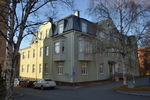 Fasader mot Litsvägen/Läroverksgränd, bild från sydost.