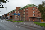 Hela fasaden mot Färjemansgatan, inklusive hus nr 2 och 3.