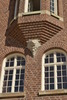 Detalj av fasaden sedd från Stortorget.