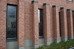 Fönsterdetaljer på Metodistkyrkan längs Magistratsgränd.