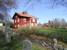 Råby-Rönö kyrkomiljö öster om kyrkan
