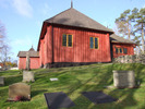 Tunabergs kyrka, exteriör från sydost