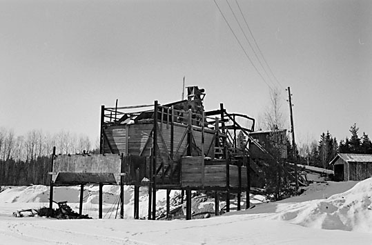 Cementgjuteri och grustag