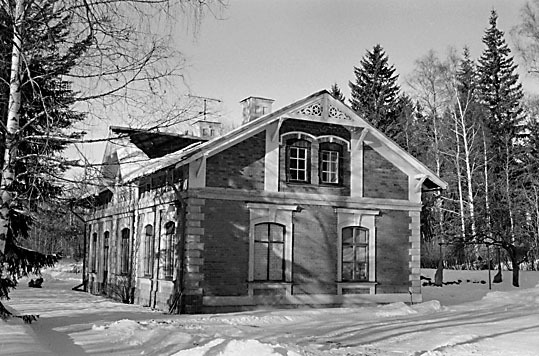 Gisslarbo fd järnvägsstation