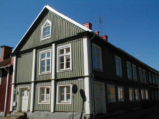 Remsnidaren 2 husnr 2 A, bilden är tagen från Storgatan.