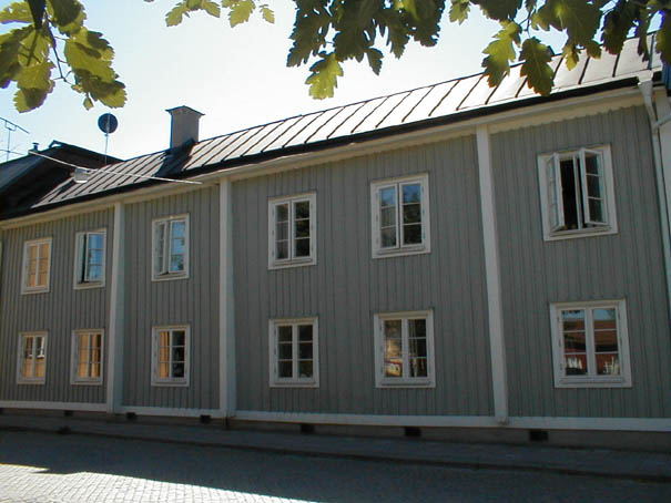Boktryckaren 1 husnr 1 B, bostadslänga i två våningar tillhörande Levertskagården. 