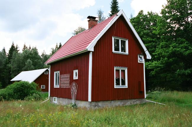 Bostadshuset. Bilden tagen från nordväst.