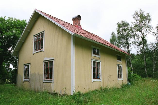 Bostadshuset. Bilden tagen från nordöst.