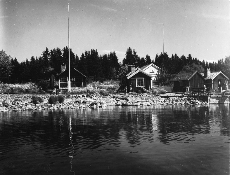 Lövgrunds kapell med fiskeläget