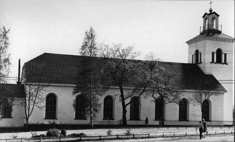 Hassela kyrka mot norr