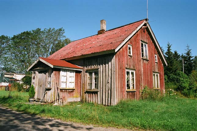 MAngårdsbyggnaden vid Näsängen.