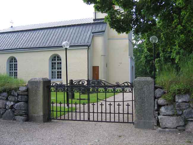 Axbergs kyrka, exteriör norra fasaden