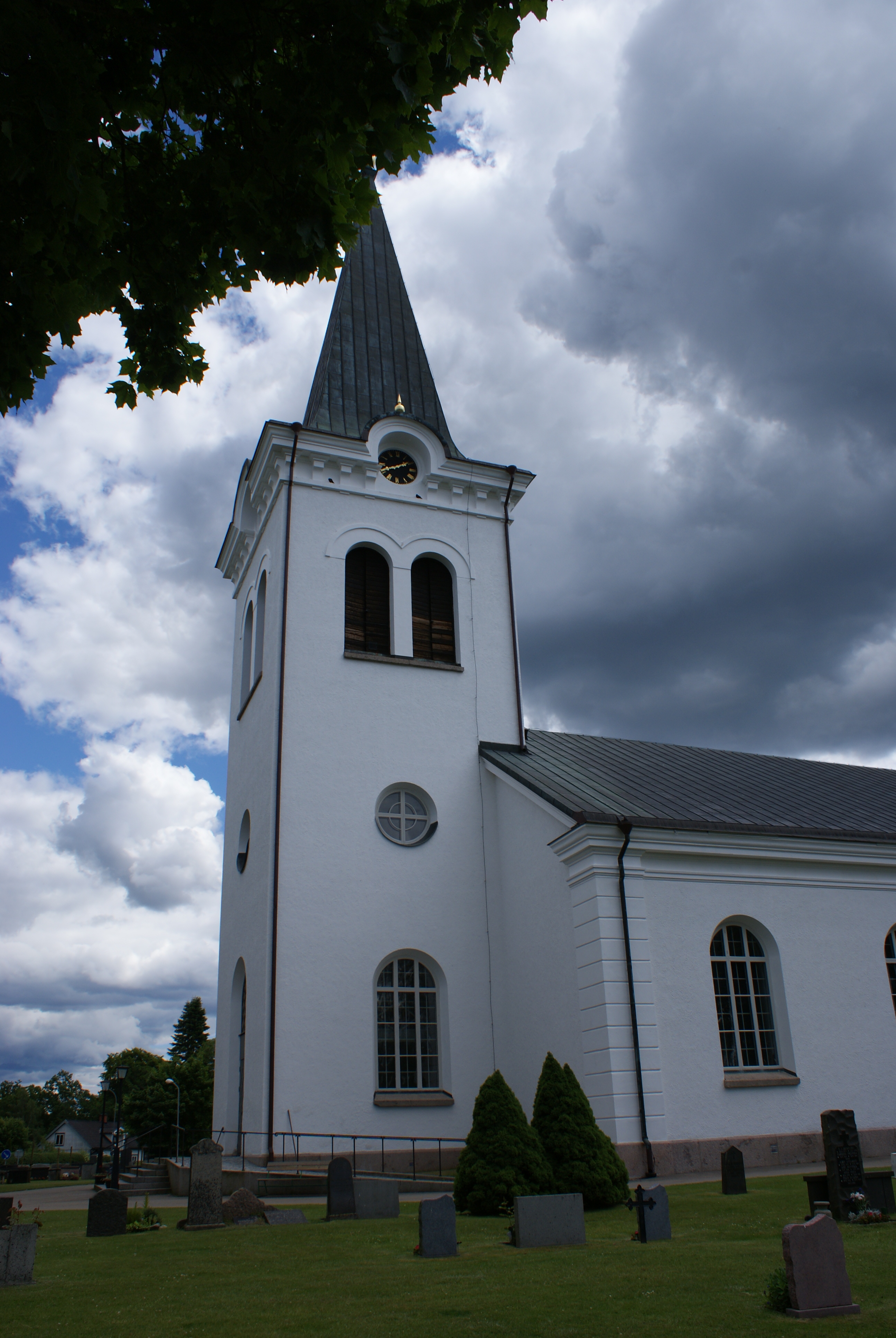 Älmeboda kyrka.