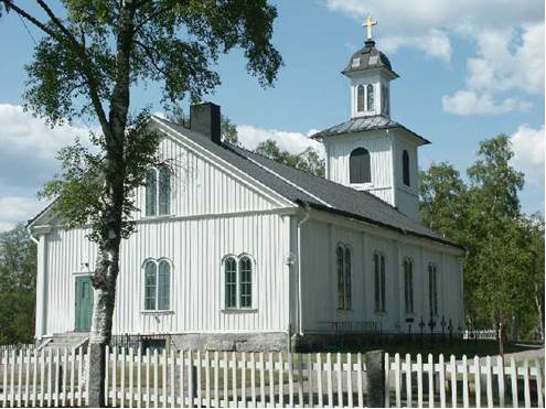 Lingbo kyrka från söder. 