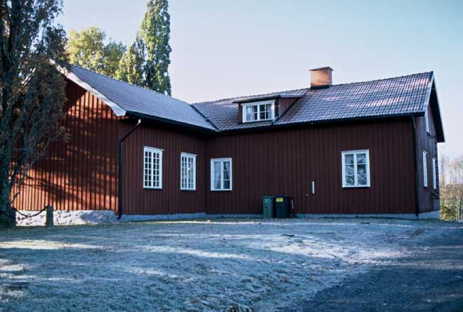 Kyrkan från nordöst.