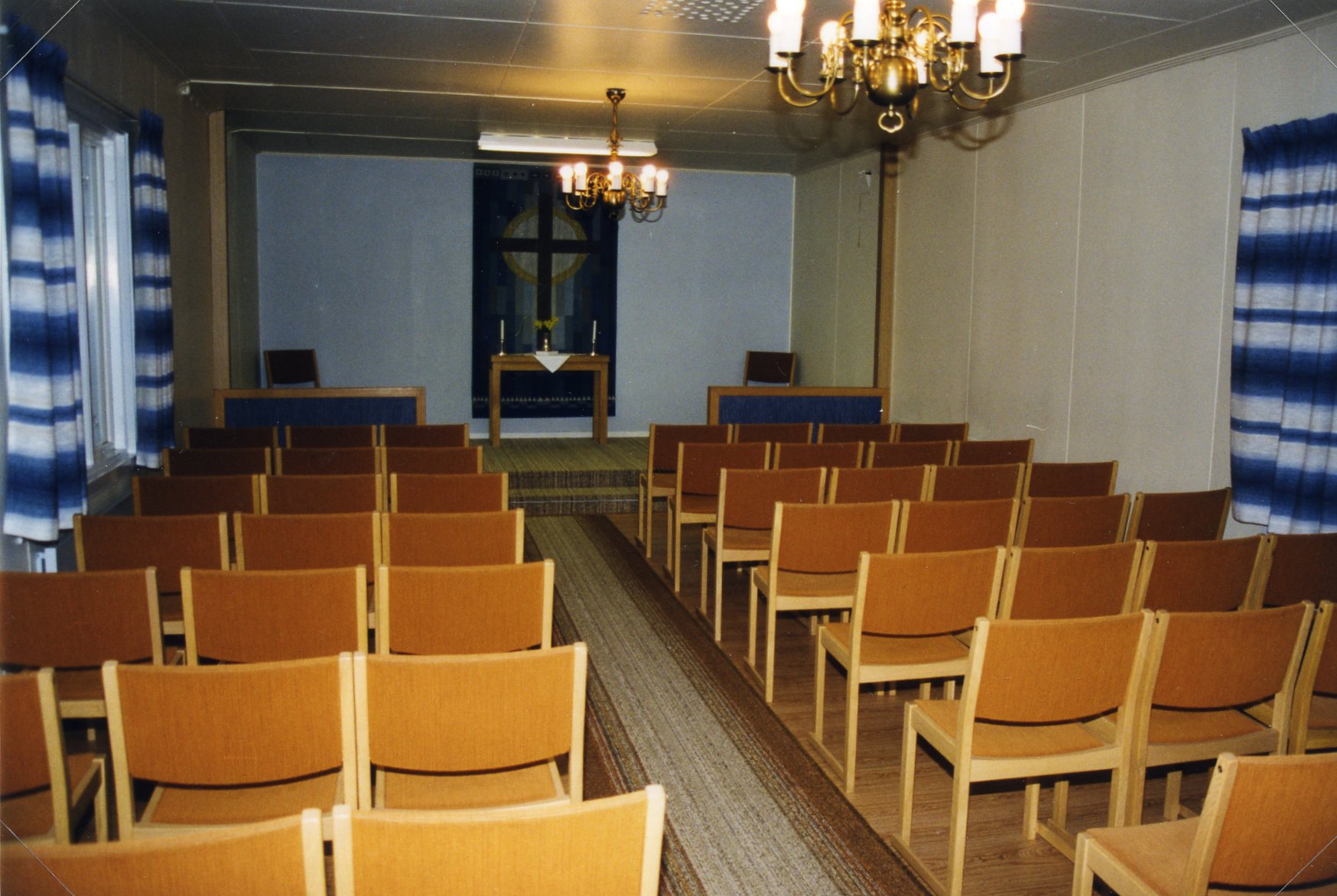 Kyrksalen år 2000.
