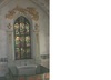 Kyrkorummet, altaret.

Altare, altarprydnad och altaruppsats återfick vid restaurering 1981 en tidigare, om än inte ursprunglig färgsättning