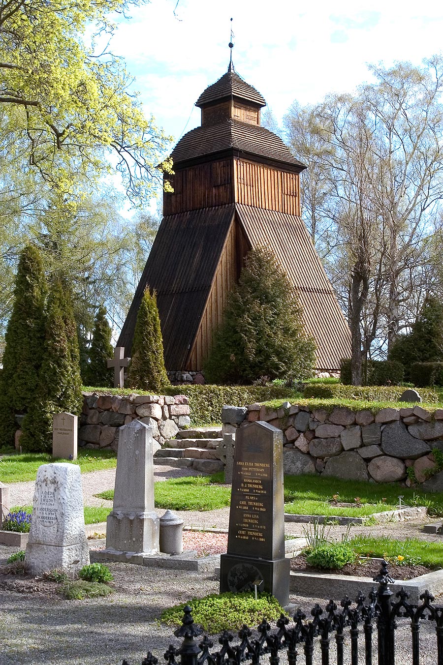 Danderyds kyrka, klockstapeln.