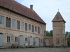 Bjersjöholms gamla slott. Den västra flygelns östra fasad.