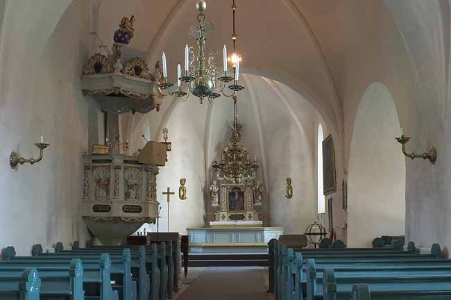 Skå kyrka, interiör mot öster