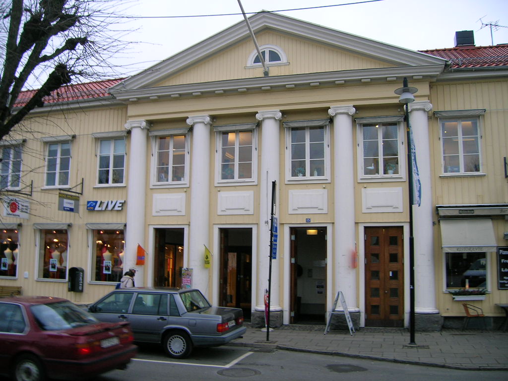 BANKEN 8