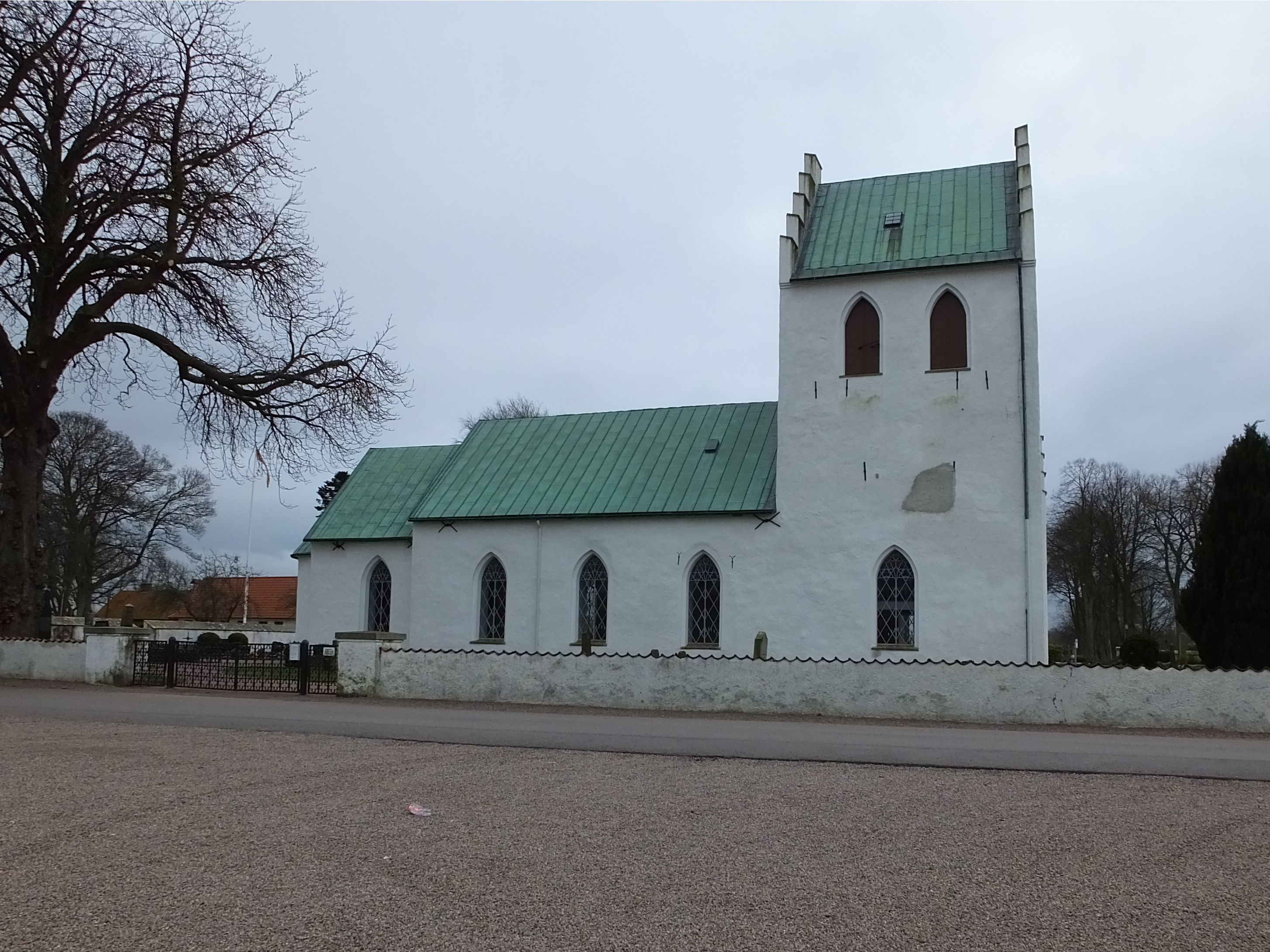 Välluvs kyrka