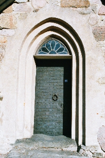 Råda kyrka, Portal i vapenhusets sydfasad. Neg.nr 03/125:23.jpg