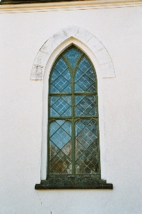 Tådene kyrka, långhusfönster av gjutjärn. Neg.nr.03/147:21