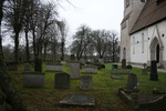 Kyrkogårdens S del, mot V.