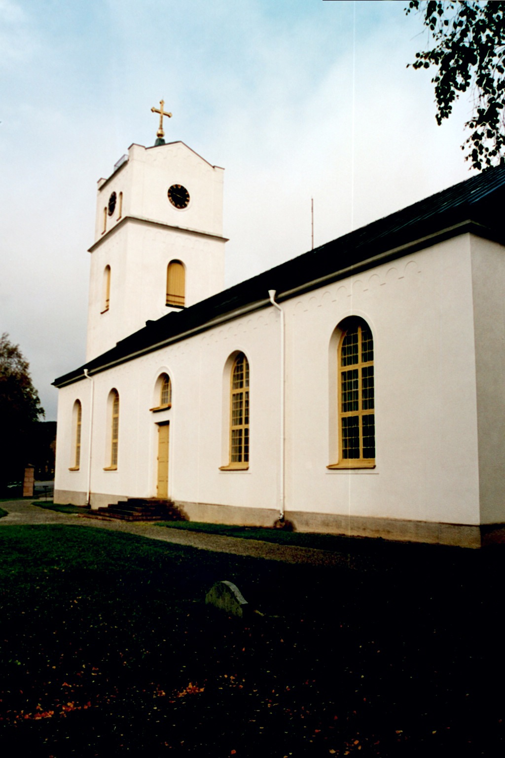 Ragunda nya kyrka, exteriör, långhus väster.