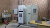 Kraftverkets kontrollutrustning är modern. Kontrollskåp och ställverk är placerat i maskinhallen.
