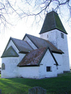 Kumlaby kyrka sedd från nordost.