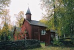Vikens kapell med omgivande kyrkotomt & kallmur. Sedd från sydväst. 


Bilderna är tagna av Martin Lagergren & Emelie Petersson vid Jämtlands läns museum i samband med inventeringen, 2004-2005. 