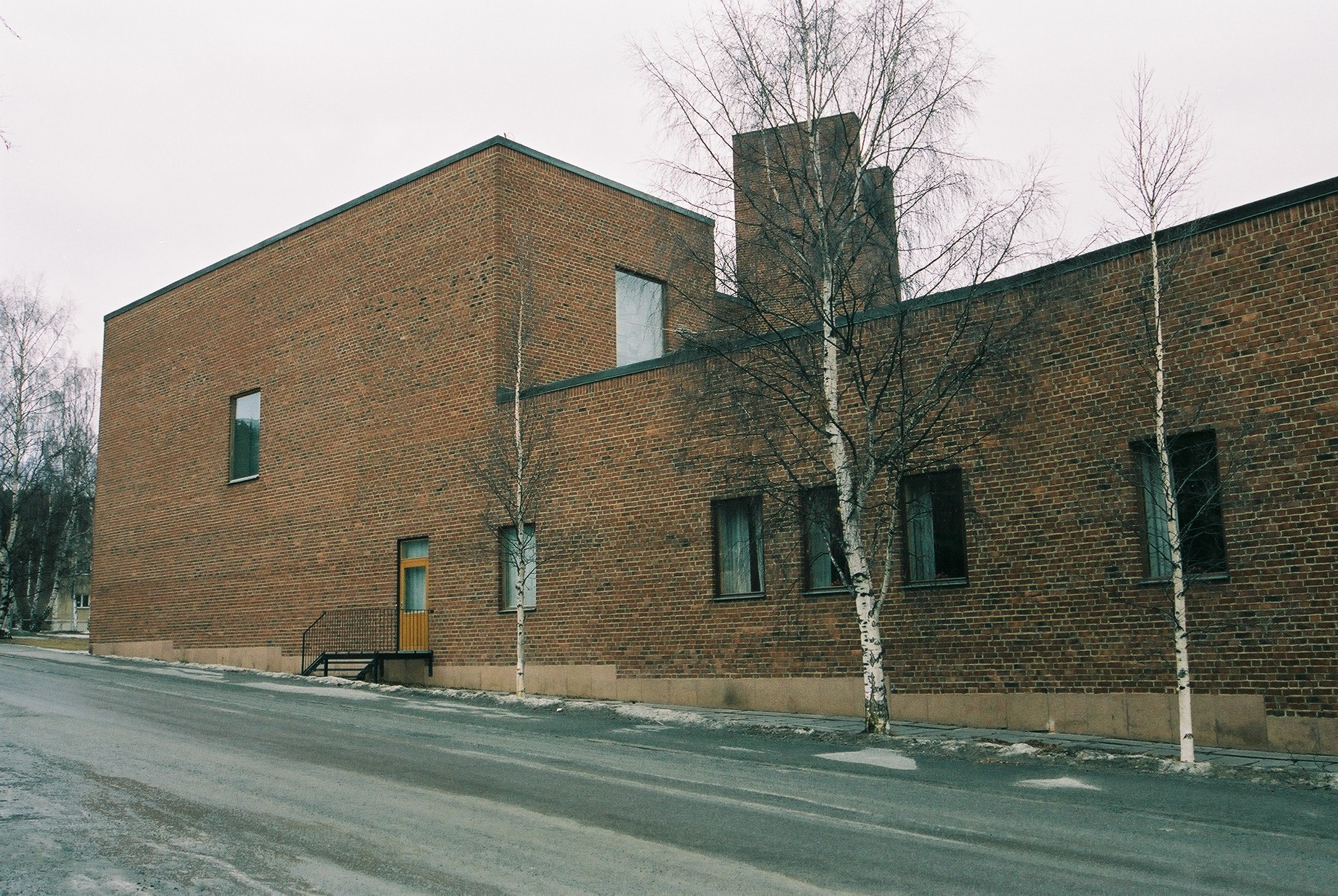 Hornsbergs kyrka, exteriör, vy från söder.