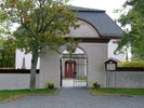 Brunflo kyrka med omgivande bogårdsmur, stegporten/Stigporten i väster. 

Bilderna är tagna av Christina Persson & Isa Lindkvist, bebyggelseantikvarier vid Jämtlands läns museum, i samband med inventeringen, 2005-2006.