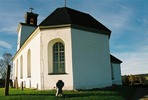 Näs kyrka, exteriör vy från öster. 

Bilderna är tagna av Christina Persson & Isa Lindkvist, bebyggelseantikvarier vid Jämtlands läns museum, i samband med inventeringen, 2005-2006.