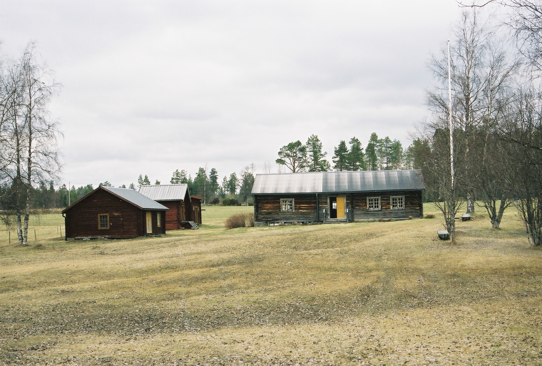 Kyrkås gamla kyrkas kyrkomiljö. 
Kyrkås gamla kyrkas hembygdsgården samt det omgivande odlingslandskapet. 


Bilderna är tagna av Martin Lagergren & Emelie Petersson, bebyggelseantikvarier vid Jämtlands läns museum, i samband med inventeringen, 2004-2005.