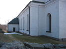 Häggdångers kyrka, exteriör, norra fasaden sed från väster.  