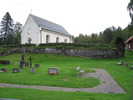 Eds kyrka med omgivande kyrkogård, vy från sydväst.