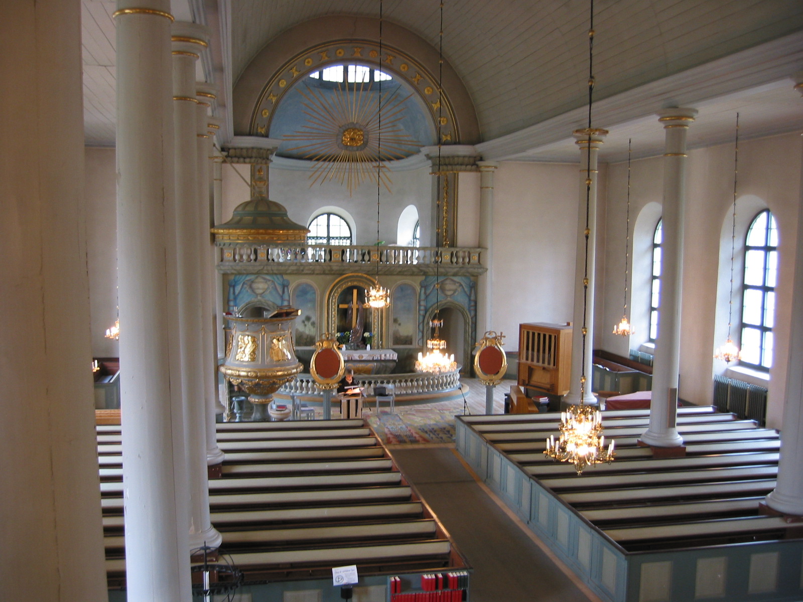 Ramsele nya kyrka, interiör, kyrkorummet, vy mot koret från läktaren. 